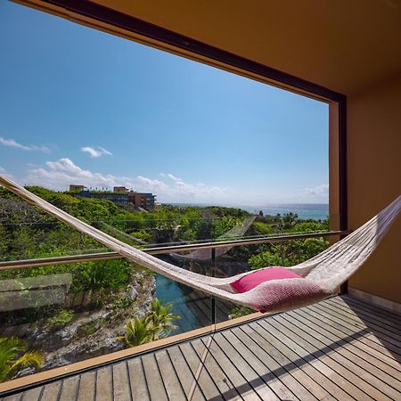 Hotel Xcaret Mexico All Parks All Fun Inclusive (Adults Only) 신데 델 카르멘 외부 사진 Hammock on a balcony