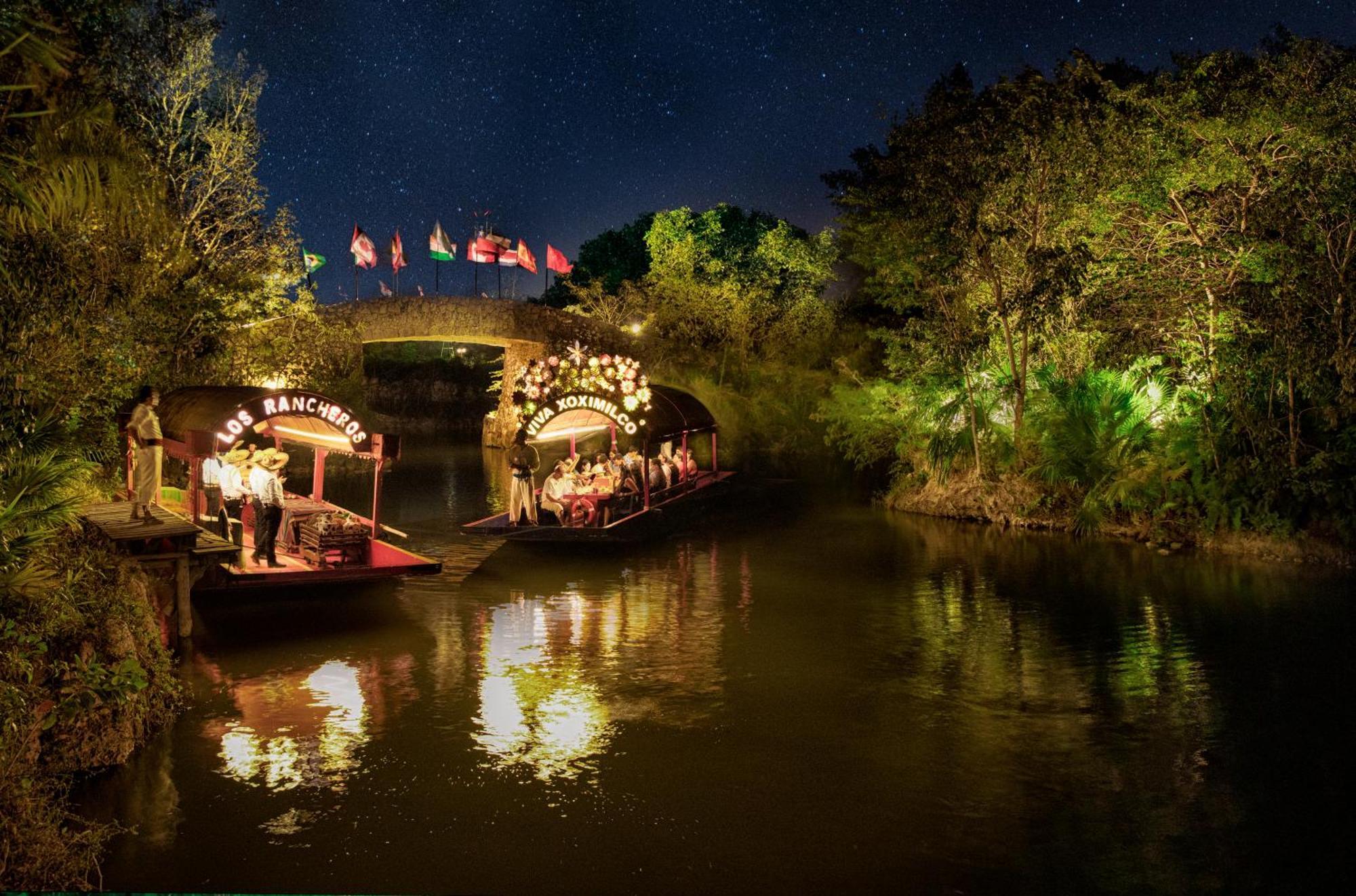 Hotel Xcaret Mexico All Parks All Fun Inclusive (Adults Only) 신데 델 카르멘 외부 사진 The River Cam at Midsummer Common